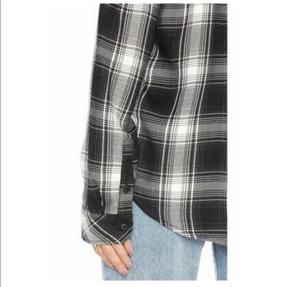 Sanctuary Delaney Cold Shoulder Plaid Flannel - Picture 4 of 11